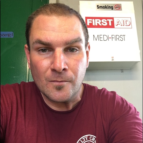 Meet your Posher, Dennis - Picture 1 of 1